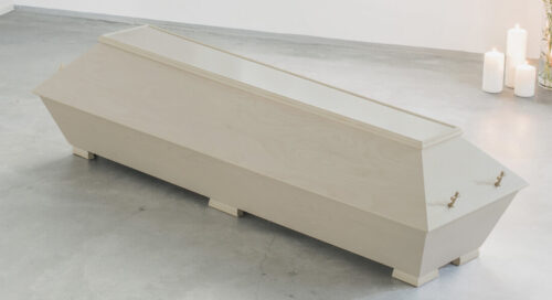 Koivu on sellaista kotimaisuutta, joka halutaan usein arkkuun.